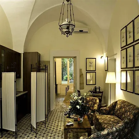 Palazzo Bernardini Отель типа 